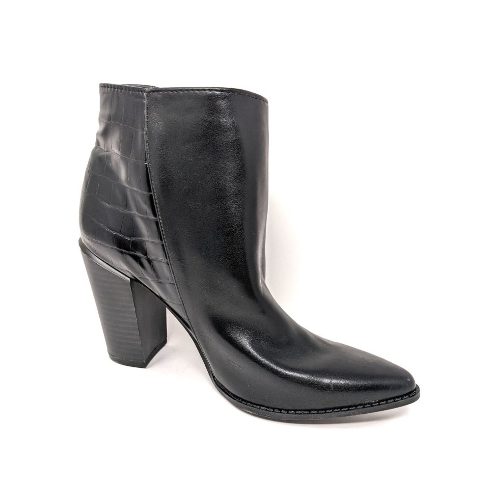 Qupid Black Leather Block Heel Pointed Toe Ankle … - image 2